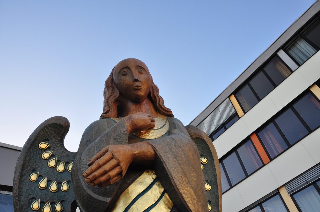 Stark im Verbund - Über die KHWE - Katholische Hospitalvereinigung ...