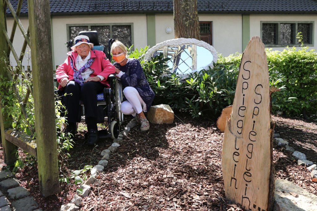 Garten der Schönheit Katholische Hospitalvereinigung WeserEgge